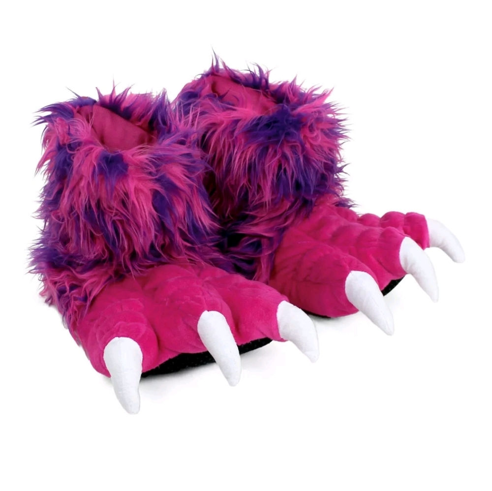 New kids lazy one momster paw slippers size 9-11